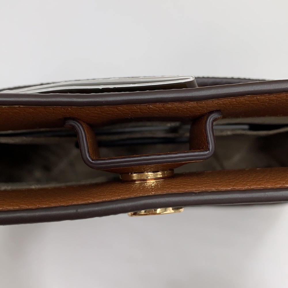 MICHAEL KORS Briley Small Logo Messenger Bag BROWN SIGNATURE COLOR - Picture 11 of 16